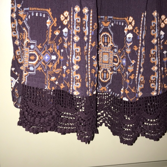 Flowy Top - Picture 3 of 3